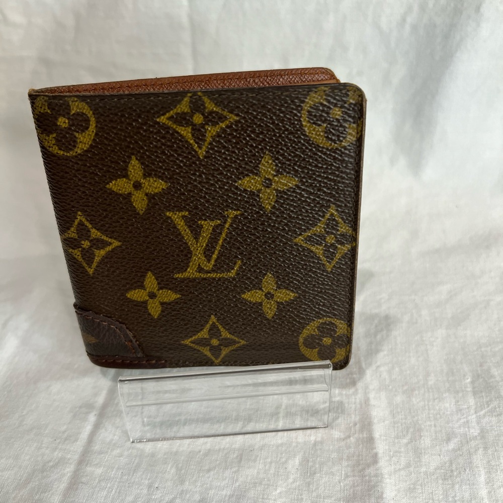 AUTHENTIC LOUIS VUITTON MONO BIFOLD WALLET MEN